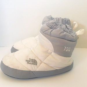 North Face thermo slipper booties XS